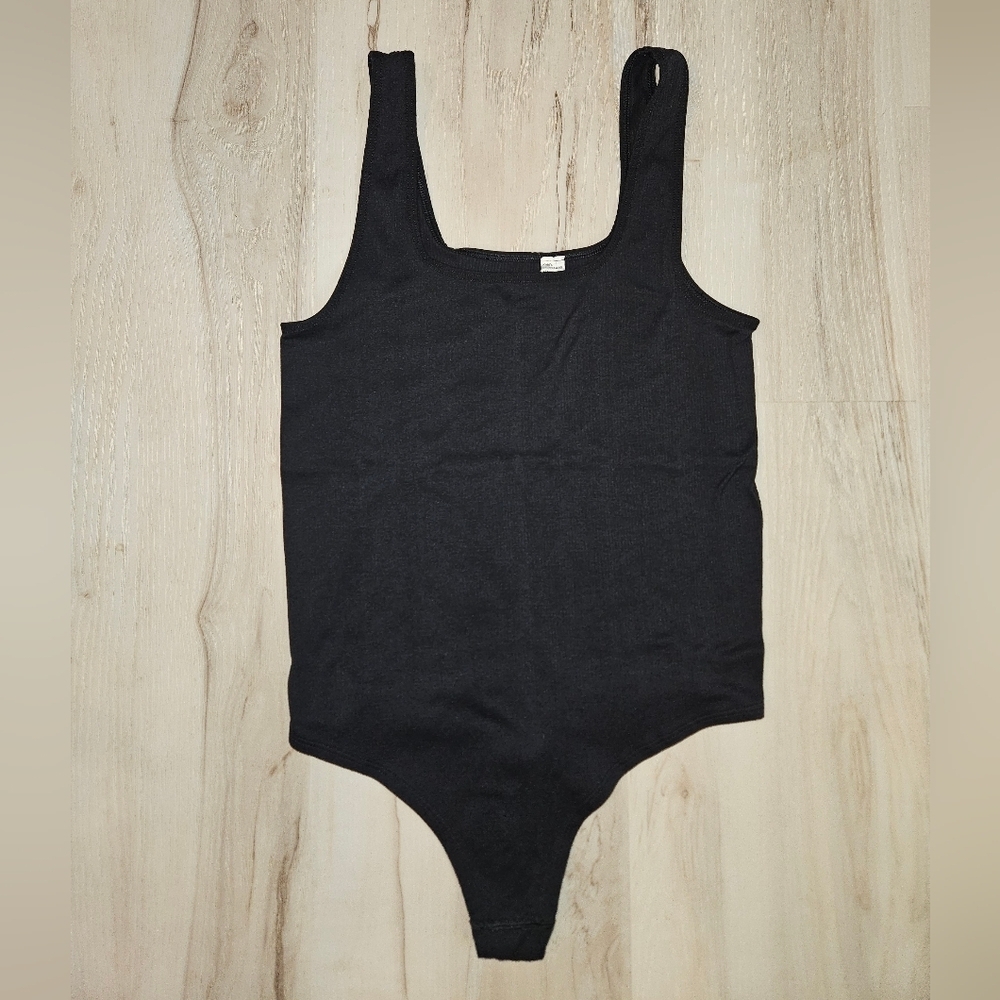 SO (Kohl’s) Women's Black Ribbed Scoop Neck Tank Bodysuit Medium Sleeveless